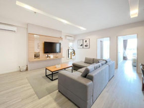 Paradise Perch Tanjung Aru Inifnity Pool 2BR
